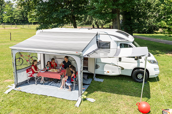 Fiamma RV Awning Ultra Light Privacy Room / Awnings Ultra Light Privacy Rooms for Campers - Image 9