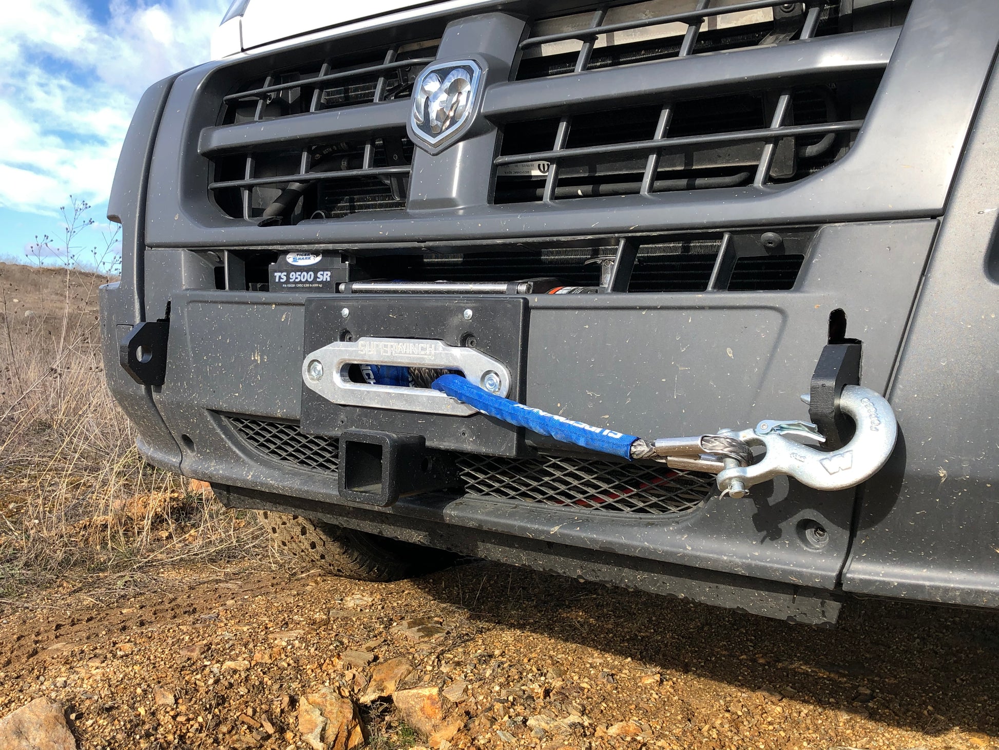 Vancompass Hidden Winch Mount For A 2013-2022 Ram Promaster